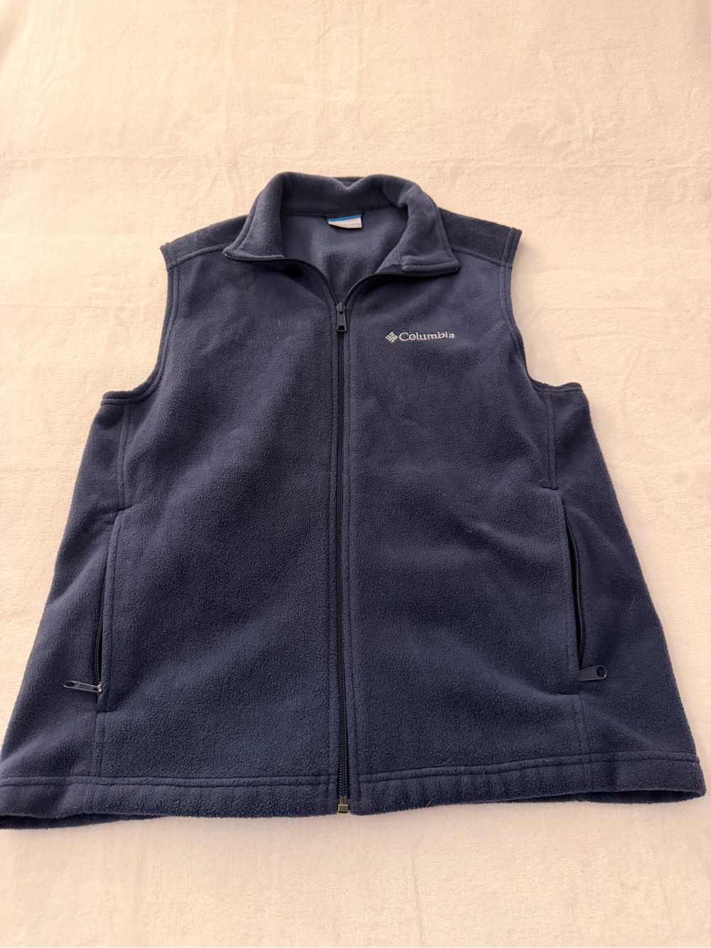 Columbia Men’s Blue Fleece Vest - Shell size: M